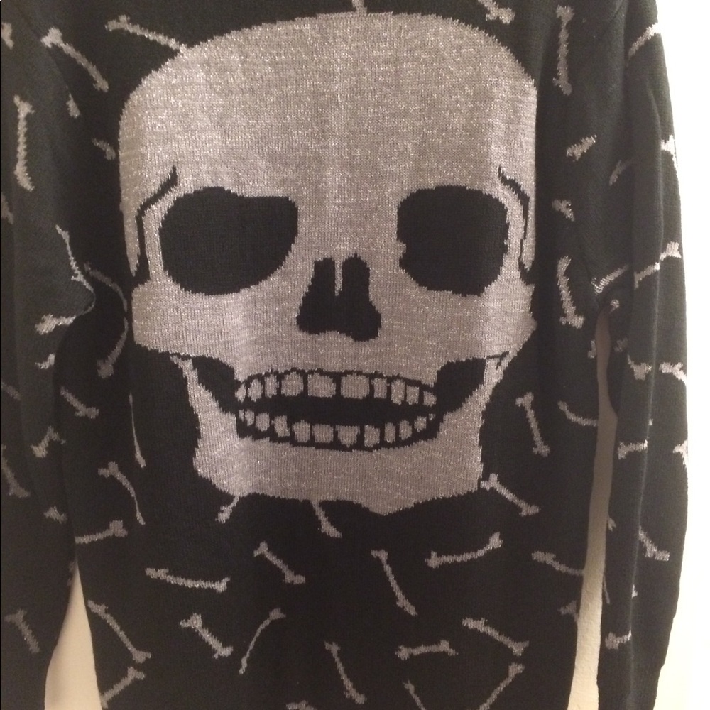 Skull cardigan